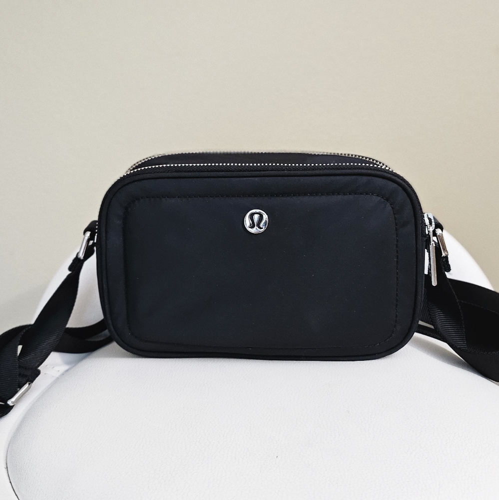 Lululemon Crossbody Camera Bag
